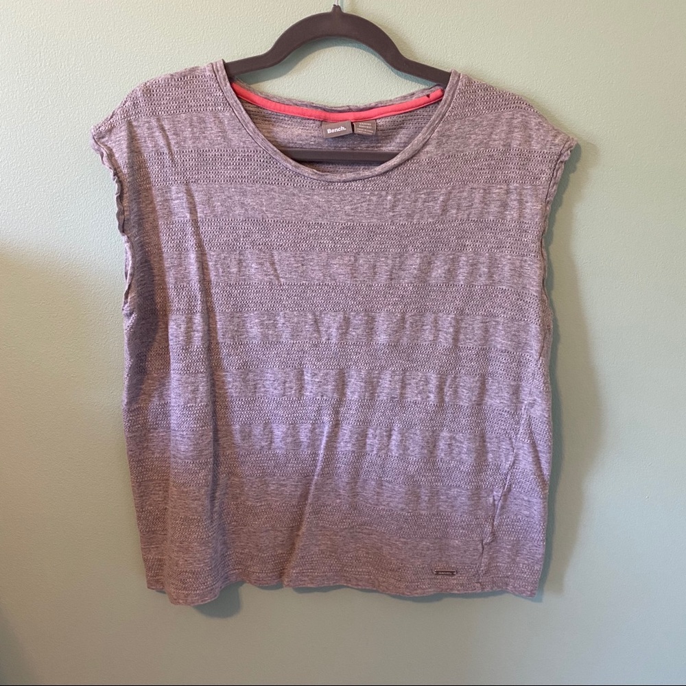 🐠3/$20🐠 Grey Bench Short T-Shirt